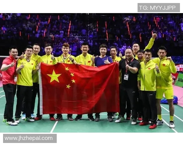 全国锦标赛回顾：杭州羽毛球队展现出强大实力与团队精神的精彩表现